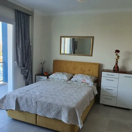 Rufus G4 Apartment