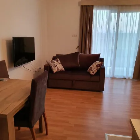 Rufus G4 Apartment *